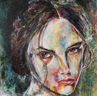 Portrait de jeune femme. brune les cheveux relevés. Regard interrogateur et un peu triste